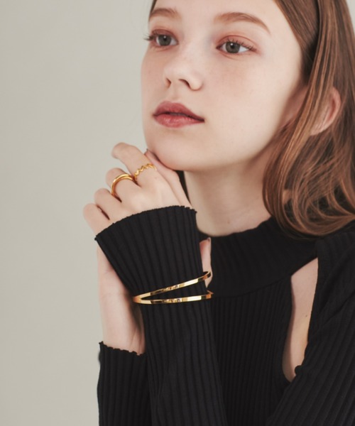 ciite' surgical stainless（シーテサージカルステンレス）の「【 金属アレルギー対応 】 2ラインバングル / ブレスレット サージカルステンレス（バングル/リストバンド・レディース・ゴールド/シルバー・FREE）」の8枚目の写真