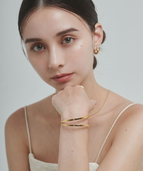 ciite' surgical stainless（シーテサージカルステンレス）の「【 金属アレルギー対応 】 2ラインバングル / ブレスレット サージカルステンレス（バングル/リストバンド・レディース・ゴールド/シルバー・FREE）」の14枚目の写真