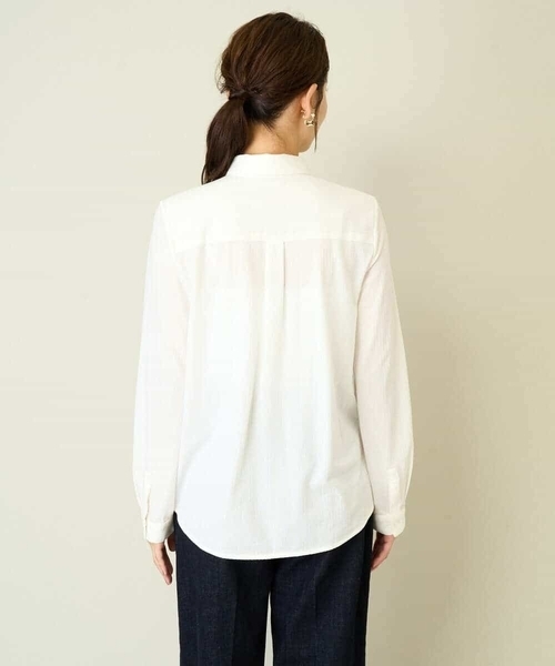 a.v.v（アーヴェヴェ）の「ピンタックシャツブラウス（シャツ/ブラウス・レディース・アイボリー/ネイビー・38/36/40/42/34）」の18枚目の写真