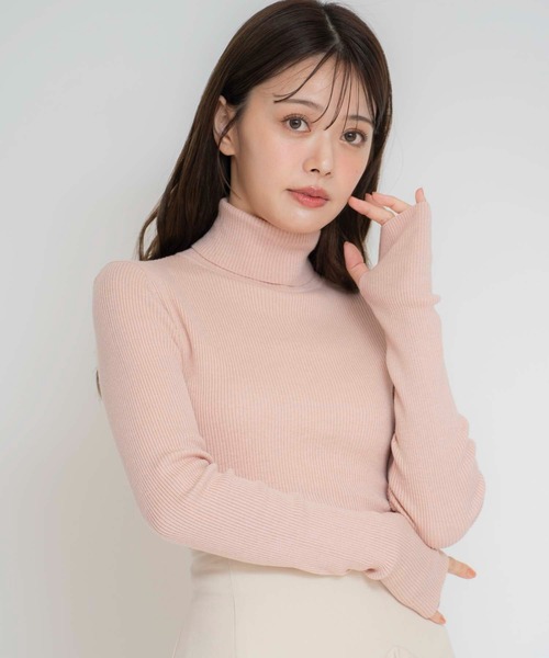 NOELA（ノエラ）の「ロングスリーブウールタートルニット（ニット/セーター・レディース・モカ/ピンク/ブラック/ブラウン/オフホワイト・フリー）」の5枚目の写真