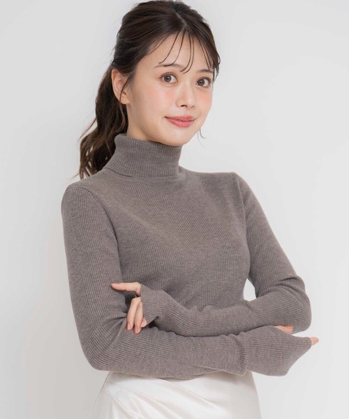 NOELA（ノエラ）の「ロングスリーブウールタートルニット（ニット/セーター・レディース・モカ/ピンク/ブラック/ブラウン/オフホワイト・フリー）」の4枚目の写真