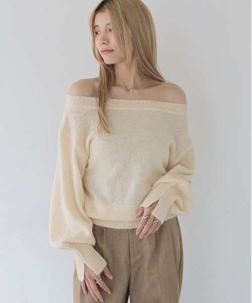 CLEIO（クレイオ）の「【CLEIO】オフショルダーニット/OFF SHOULDER KNIT/986-12626（ニット/セーター・レディース・アイボリー/ブラック/グレー・FREE）」の2枚目の写真
