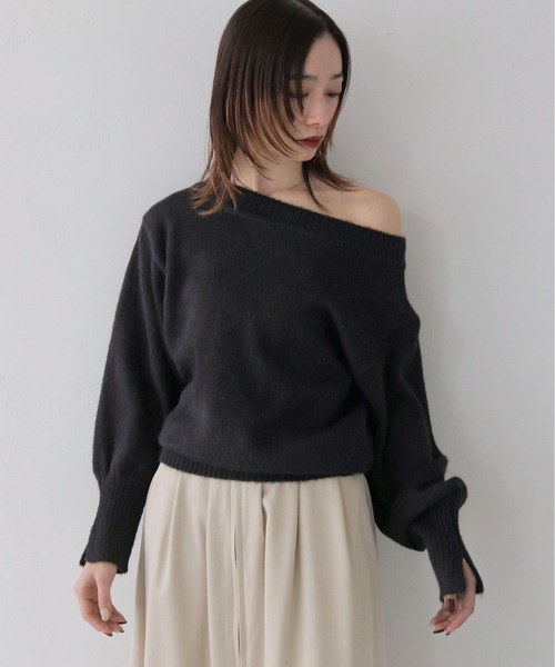 CLEIO（クレイオ）の「【CLEIO】オフショルダーニット/OFF SHOULDER KNIT/986-12626（ニット/セーター・レディース・アイボリー/ブラック/グレー・FREE）」の3枚目の写真