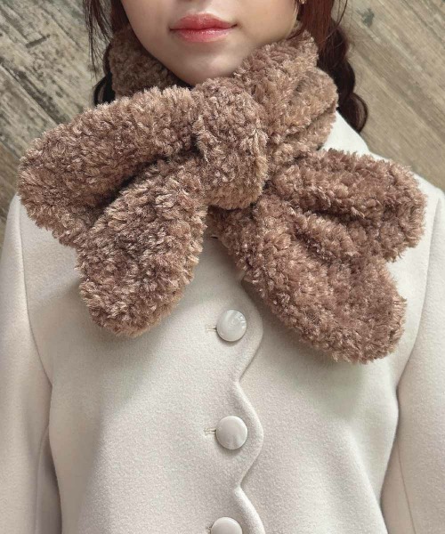 F i.n.t（フィント）の「リボンタイフェイクボアティペット/F&A/fint（ストール/ショール・レディース・クリーム/ピンク/ブラウン・FREE）」の8枚目の写真