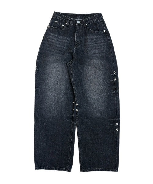 Chikashitsu +(チカシツプラス)の「ストリートファッション Chikashitsu + OaKS チカシツプラスオークス snap button design wide denim pants スナップボタンデザインワイドデニムパンツ ワイドジーンズ ジーパン ワイドパンツ ウォッシュドデニムパンツ 韓国ファッション 韓国ストリート Y2K(デニムパンツ・レディース・ブラック/ブルー・S/M/L)」の8枚目の写真