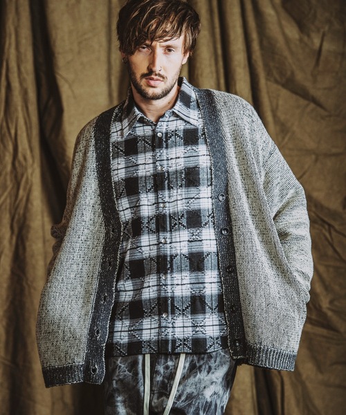 NO ID.（ノーアイディ）の「【NO ID.】Reversible Knit Cardigan / リバーシブル ニット カーディガン（カーディガン/ボレロ・メンズ・ベージュ/ネイビー/ブラック・ONE SIZE）」の11枚目の写真