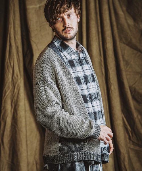NO ID.（ノーアイディ）の「【NO ID.】Reversible Knit Cardigan / リバーシブル ニット カーディガン（カーディガン/ボレロ・メンズ・ベージュ/ネイビー/ブラック・ONE SIZE）」の14枚目の写真