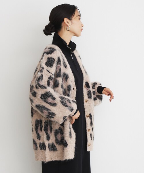THE SHOP TK （ザ ショップ ティーケー ）の「◆起毛ヒョウ柄Vネックカーディガン（カーディガン/ボレロ・レディース・ベージュ系/チャコール・99）」の13枚目の写真