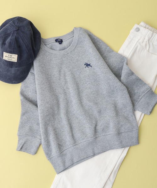 POLOCHAMPS（ポロチャンプス）の「POLOCHAMPS オーバーサイズ裏起毛トレーナー kids（スウェット・キッズ・杢グレー/ダークグリーン/チャコールアッシュ/キャメル/ネイビー/チャコール/グレイッシュベージュ/ブラック・110/120/130/140/150/160）」の4枚目の写真