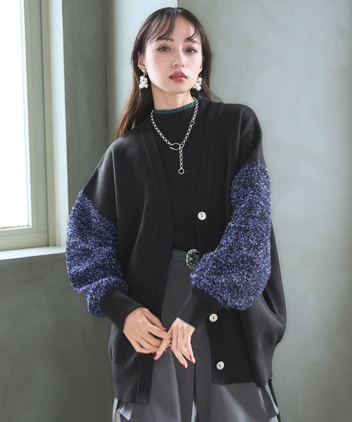 HARE（ハレ）の「ソデイソザイミドルVネックニットカーディガン(HARE)（カーディガン/ボレロ・レディース・ブラック/グレー・FREE）」の7枚目の写真