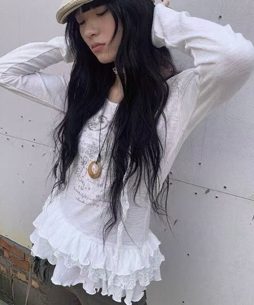 LADY LIKE(レディライク)の「ストール付きティアードフリルガーリートップス(Tシャツ/カットソー・レディース・ホワイト・M)」の3枚目の写真