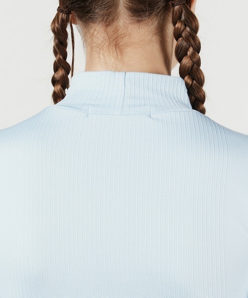 DOUBLE STANDARD CLOTHING（ダブルスタンダードクロージング）の「PIN DEAD×ESSENTIAL/ ストレッチリブハイネックプルオーバー（ニット/セーター・レディース・オフホワイト/サックスブルー・38/36）」の9枚目の写真