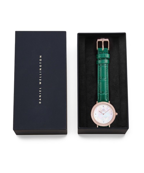 Daniel Wellington(ダニエルウェリントン)の「Crystalline Bezel MOP 本革 32MM ブラック/グリーン(アナログ腕時計・レディース・グリーン/ブラック・32mm)」の10枚目の写真