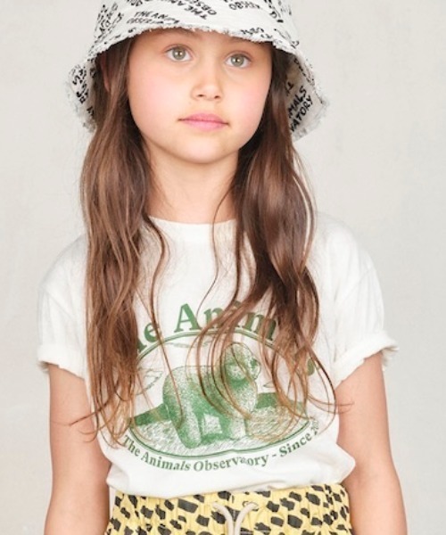 The animals observatory（ジ・アニマルズ・オブザーバトリー）の「The Animals Observatory / デザインプリントTシャツ（Tシャツ/カットソー・キッズ・ライトブルー/ピンク/イエロー/ホワイト系3/ダークブルー・4Y/8Y/6Y/10Y）」の2枚目の写真
