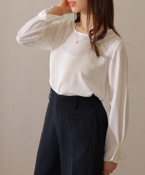 Lace Ladies（レースレディース）の「パール付き 袖タック ラウンドネック フレア プルオーバー（シャツ/ブラウス・レディース・オフホワイト/グレー/ブラック/ホワイト・FREE/S）」の10枚目の写真