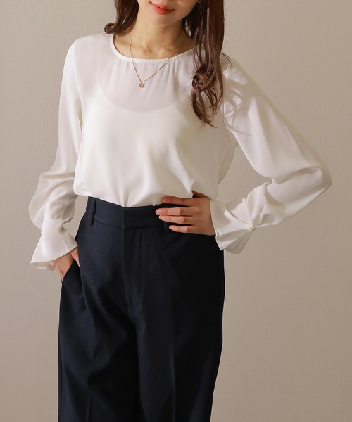 Lace Ladies（レースレディース）の「パール付き 袖タック ラウンドネック フレア プルオーバー（シャツ/ブラウス・レディース・オフホワイト/グレー/ブラック/ホワイト・FREE/S）」の13枚目の写真