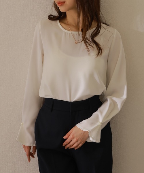 Lace Ladies（レースレディース）の「パール付き 袖タック ラウンドネック フレア プルオーバー（シャツ/ブラウス・レディース・オフホワイト/グレー/ブラック/ホワイト・FREE/S）」の14枚目の写真