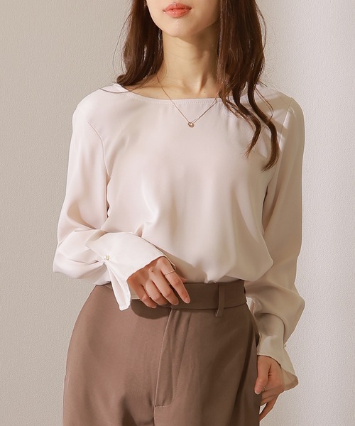Lace Ladies（レースレディース）の「パール付き 袖タック ラウンドネック フレア プルオーバー（シャツ/ブラウス・レディース・オフホワイト/グレー/ブラック/ホワイト・FREE/S）」の15枚目の写真