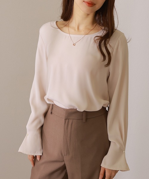Lace Ladies（レースレディース）の「パール付き 袖タック ラウンドネック フレア プルオーバー（シャツ/ブラウス・レディース・オフホワイト/グレー/ブラック/ホワイト・FREE/S）」の17枚目の写真