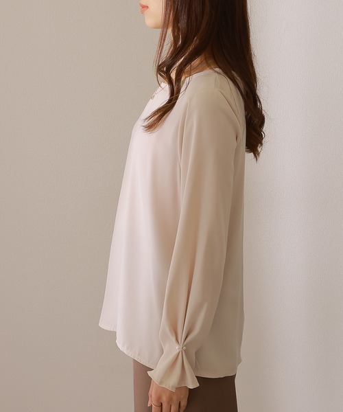 Lace Ladies（レースレディース）の「パール付き 袖タック ラウンドネック フレア プルオーバー（シャツ/ブラウス・レディース・オフホワイト/グレー/ブラック/ホワイト・FREE/S）」の20枚目の写真