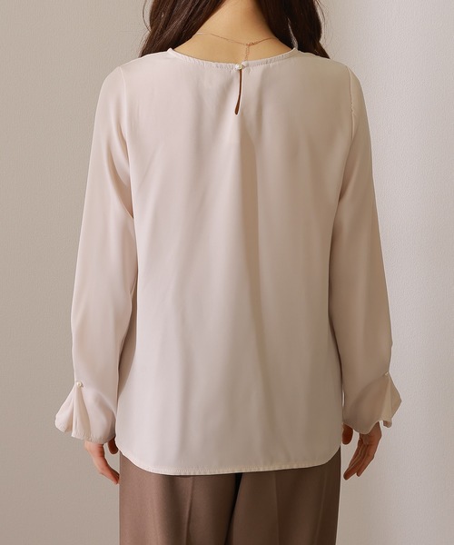 Lace Ladies（レースレディース）の「パール付き 袖タック ラウンドネック フレア プルオーバー（シャツ/ブラウス・レディース・オフホワイト/グレー/ブラック/ホワイト・FREE/S）」の21枚目の写真