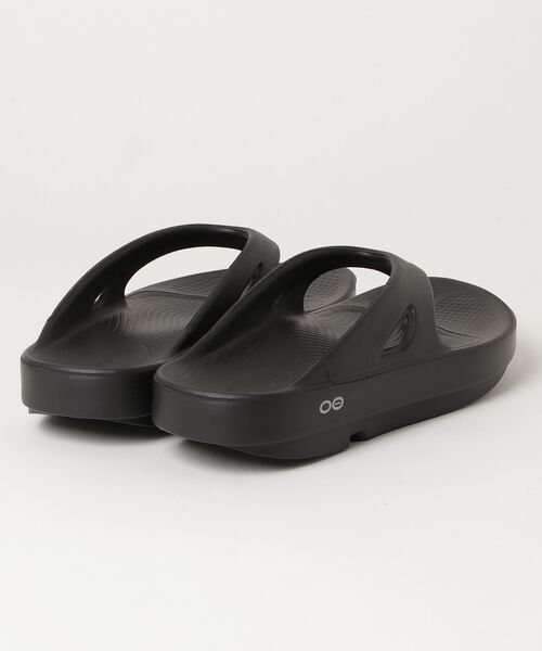 OOFOS(ウーフォス)の「OOFOS OOriginal-Black 2000010050182(サンダル・メンズ・ブラック・26cm/27cm)」の9枚目の写真