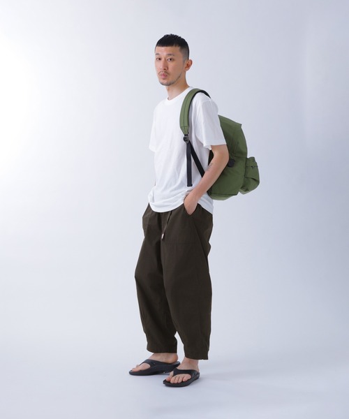 OOFOS(ウーフォス)の「OOFOS OOriginal-Black 2000010050182(サンダル・メンズ・ブラック・26cm/27cm)」の4枚目の写真