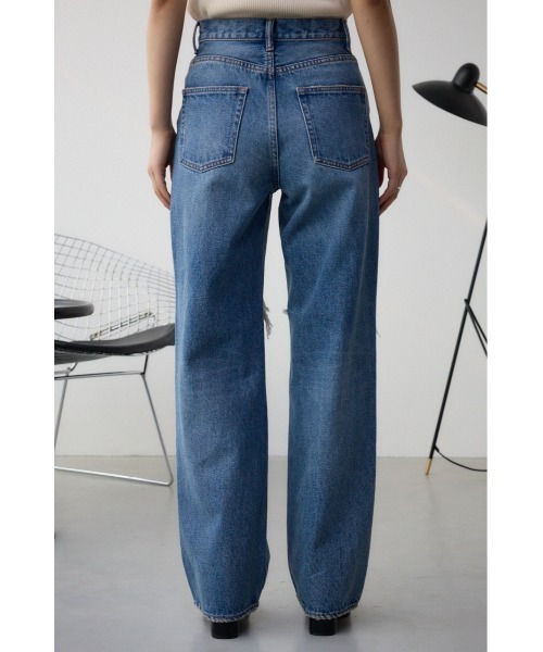 AZUL by moussy（アズールバイマウジー）の「AZUL DENIM ダメージワイドデニム（デニムパンツ・レディース・ライトブルー・SMALL/MEDIUM）」の7枚目の写真