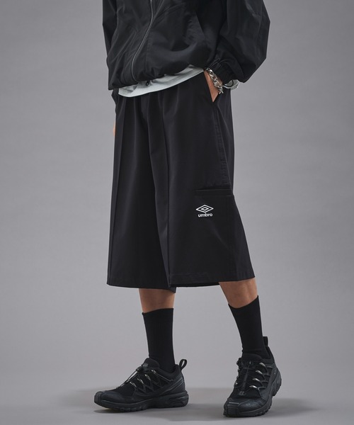 UMBRO（アンブロ）の「UMBRO/アンブロ 別注UMBROナイロンバギーショーツ(限定展開)（その他パンツ・メンズ・ブラック/グレー・MEDIUM/LARGE）」の4枚目の写真