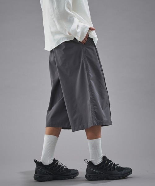 UMBRO（アンブロ）の「UMBRO/アンブロ 別注UMBROナイロンバギーショーツ(限定展開)（その他パンツ・メンズ・ブラック/グレー・MEDIUM/LARGE）」の10枚目の写真