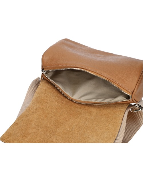セール】(LAURA DI MAGGIO)LEATHER BODY BAG（ボディバッグ