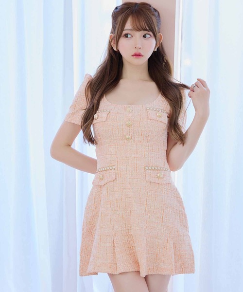 Tika(ティカ)の「キャバドレス 韓国 ミニ フレア 半袖 ツイード ゴールドボタン 裾プリーツ パフスリーブドレス キャバワンピ(ドレス・レディース・ミント/オレンジ・L/M/S)」の3枚目の写真