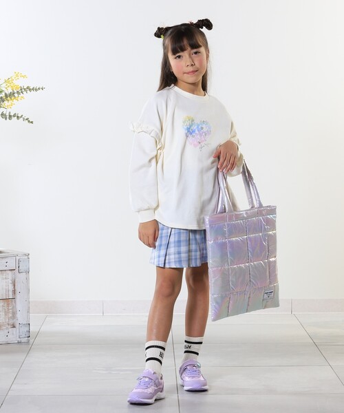 SHOO・LA・RUE(シューラルー)の「ハートグラデーションスニーカー(スニーカー・キッズ・グリーン系/パープル・20/80/90)」の14枚目の写真
