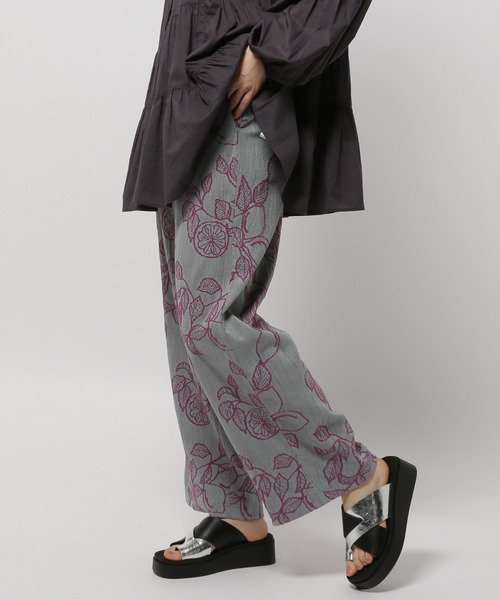niko and...（ニコアンド）の「ボタニカルジャガードパンツ（その他パンツ・レディース・チャコール/グリーン/キャメル/イエロー・FREE）」の10枚目の写真