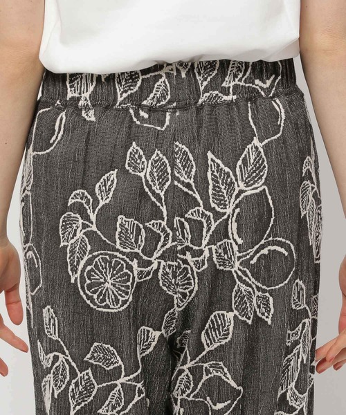 niko and...（ニコアンド）の「ボタニカルジャガードパンツ（その他パンツ・レディース・チャコール/グリーン/キャメル/イエロー・FREE）」の16枚目の写真
