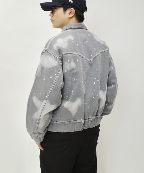 WHO'S WHO gallery（フーズフーギャラリー）の「スプレーブリーチステンカラーデニムブルゾン【セットアップ対応】（デニムジャケット・メンズ・ブラック/グレー/サックスブルー・FREE）」の9枚目の写真