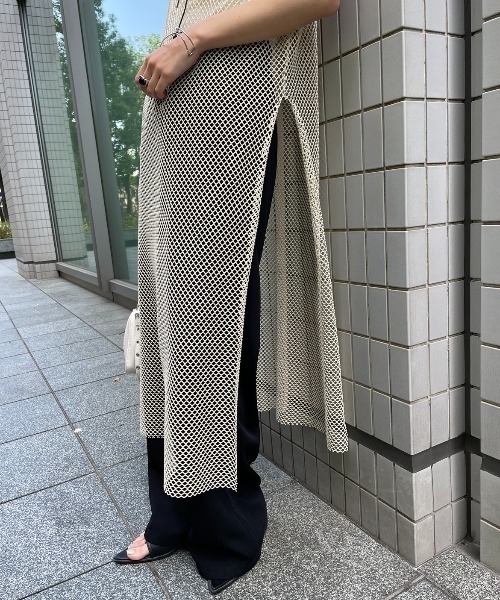 AIC.（エーアイシー）の「ディープスリットメッシュロングワンピース（ワンピース・レディース・キナリ/ブラック・FREE）」の15枚目の写真