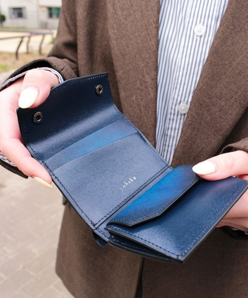 YUHAKU/ユハク」本革 ラウンドファスナー 三つ折り コンパクト