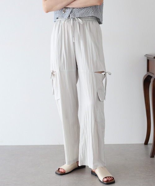 BLUEEAST（ブルーイースト）の「サイドオープンパンツ（カーゴパンツ・レディース・チャコールグレー/ブラック/ホワイト・MEDIUM）」の2枚目の写真