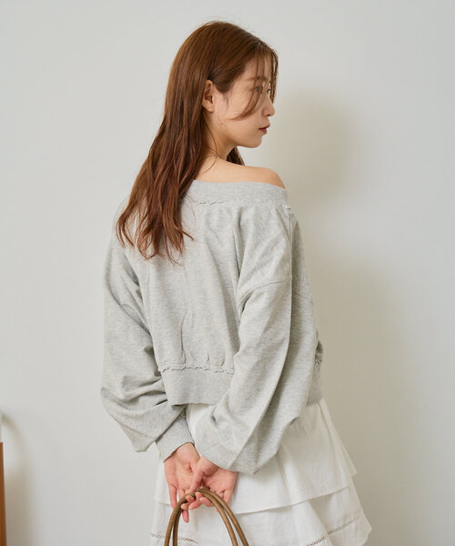 Kastane(カスタネ)の「【S.Lサイズ/前後2WAY】ダブルZIPオフショルスウェットカーディガン(スウェット・レディース・グレー/サックスブルー/アイボリー・LARGE/SMALL)」の13枚目の写真