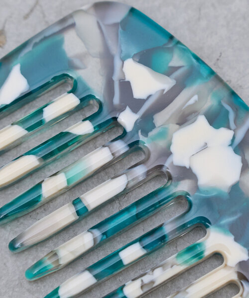 セール】ミックスカラーコンパクトコーム（ヘアブラシ）｜BIRTHDAY BAR