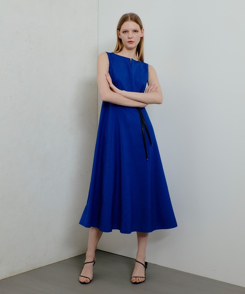 allureville（アルアバイル）の「リネンライクオックスノースリワンピース（ワンピース・レディース・グリーン/ブルー/ベージュ/ネイビー・1/2）」の4枚目の写真