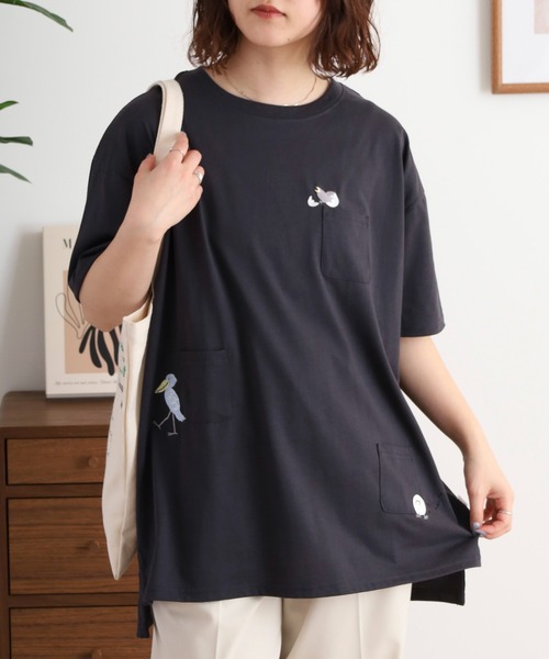 Quelle Chance(ケルシャンス)の「多ポケット刺しゅう5分袖Tシャツ(Tシャツ/カットソー・レディース・チャコール/ライトブルー/チャコールグレー/ライトグリーン系/ホワイト系その他2/オートミール/ネイビー/オフホワイト/ホワイト系その他・M)」の5枚目の写真