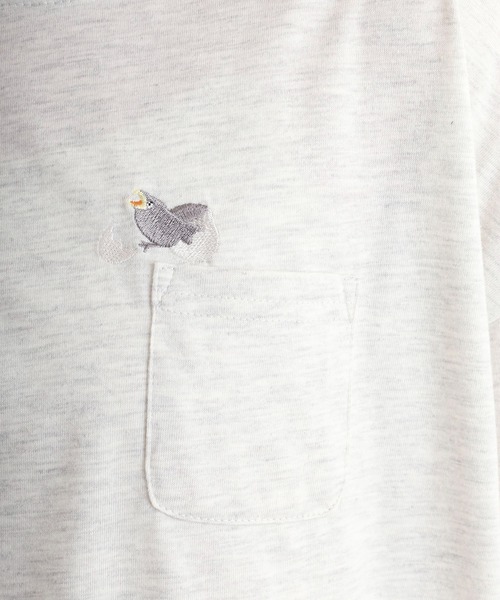 Quelle Chance(ケルシャンス)の「多ポケット刺しゅう5分袖Tシャツ(Tシャツ/カットソー・レディース・チャコール/ライトブルー/チャコールグレー/ライトグリーン系/ホワイト系その他2/オートミール/ネイビー/オフホワイト/ホワイト系その他・M)」の12枚目の写真
