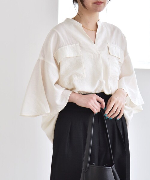 quaranciel(カランシエル)の「quaranciel:〈手洗い可能〉フレア ハーフスリーブ バンドカラー スキッパー シャツ(シャツ/ブラウス・レディース・ブラウン/カーキ/オフホワイト・ONE SIZE)」の12枚目の写真