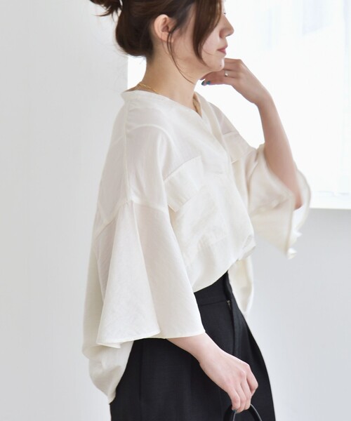 quaranciel(カランシエル)の「quaranciel:〈手洗い可能〉フレア ハーフスリーブ バンドカラー スキッパー シャツ(シャツ/ブラウス・レディース・ブラウン/カーキ/オフホワイト・ONE SIZE)」の13枚目の写真