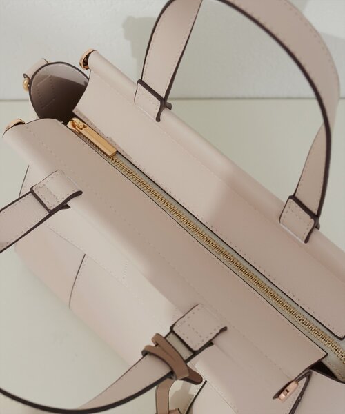 natural couture（ナチュラルクチュール）の「ダブルフラップ２ＷＡＹハンドバッグ（ショルダーバッグ・レディース・ブラック/アイボリー/モカ/イエロー・FREE）」の19枚目の写真