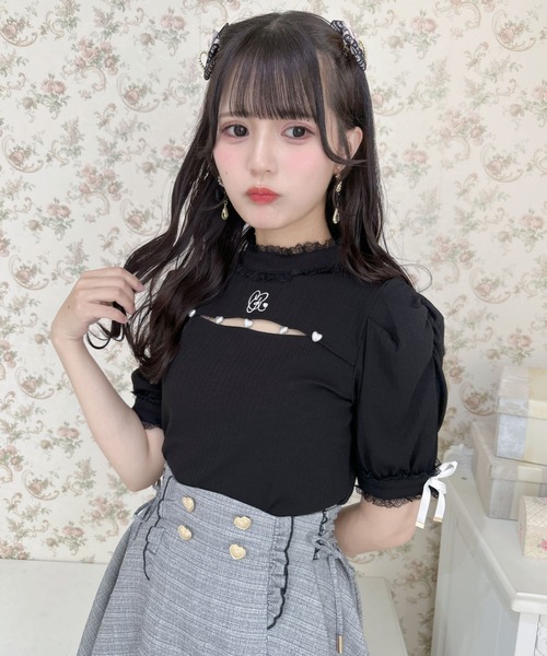 セール】デコルテ開きパールデザインTOPS（Tシャツ/カットソー