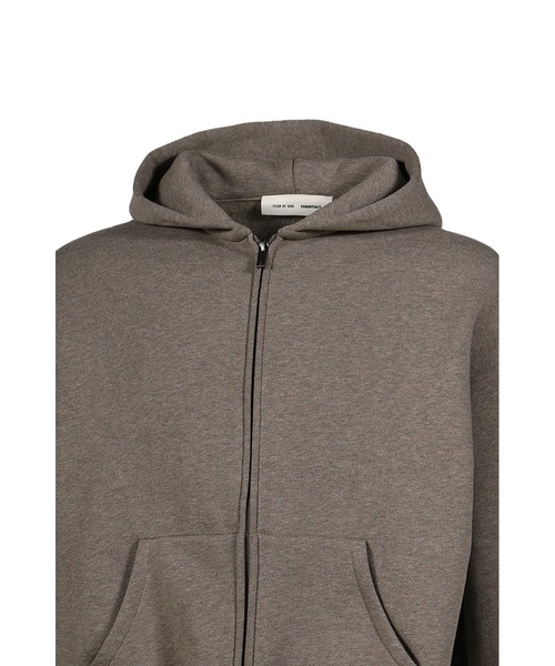 FOG ESSENTIALS(エフオージーエッセンシャルズ)の「CLASSIC FIT FLEECE ZIP UP HOODIE(パーカー・メンズ・ダークブラウン・X-SMALL/SMALL/MEDIUM/LARGE/X-LARGE)」の4枚目の写真