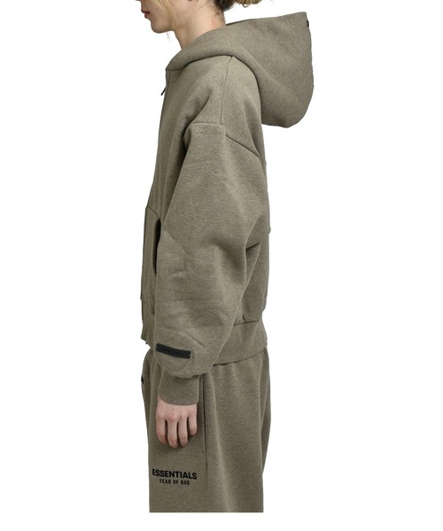 CLASSIC FIT FLEECE ZIP UP HOODIE（パーカー）｜FOG ESSENTIALS（エフ
